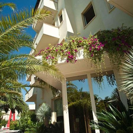 Hotel Stella Del Mare - Vada Eksteriør bilde